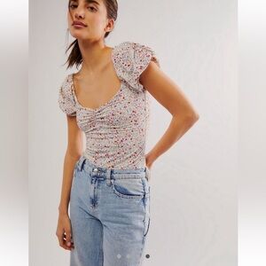 FREE PEOPLE Floral Puff Sleeve bodyshirt sz L